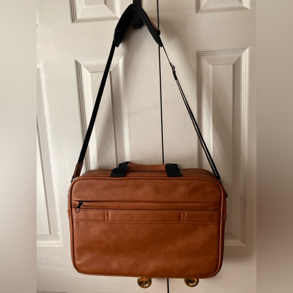 🆕 Solgaard Lifepack Hustler Cognac Vegan Leather Shoulder Bag NO SOLARBANK - Picture 2 of 10